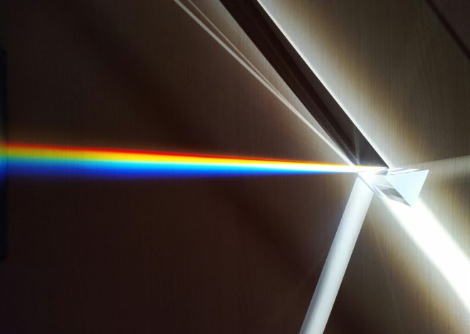 Qué es un año luz y por qué es imposible recorrerlo en menos de un año, según la relatividad de Einstein